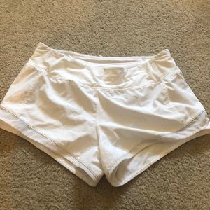 White lululemon shorts
